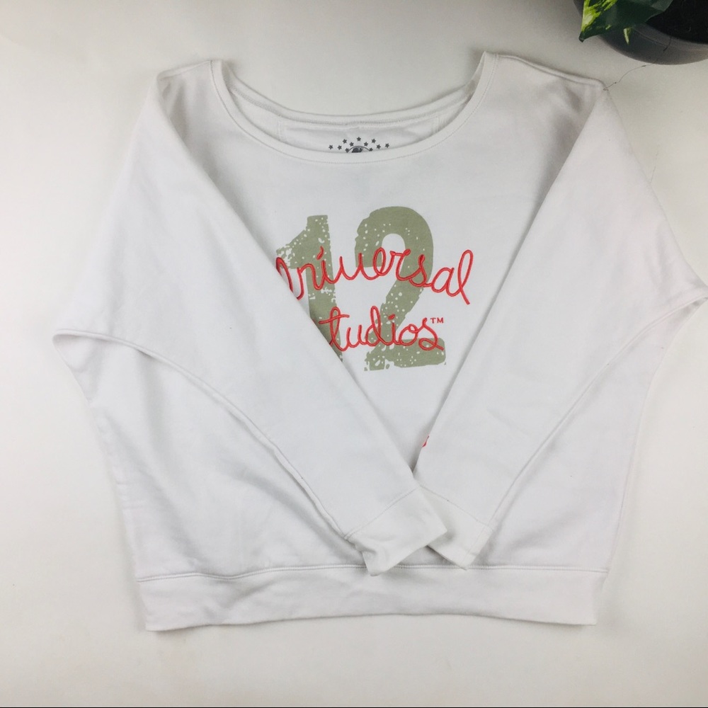 Universal studios 12 crop sweater long white sz XL